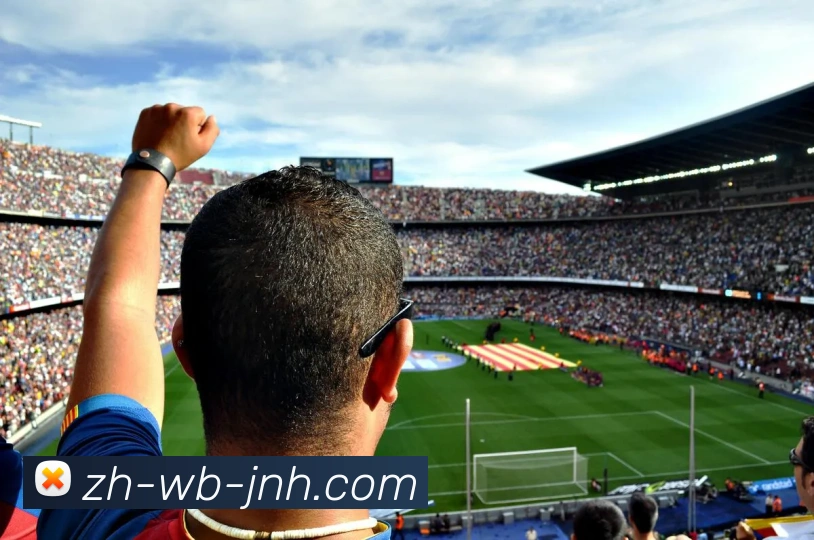 足球膜理论与足球运动员身体机能调节的关系研究